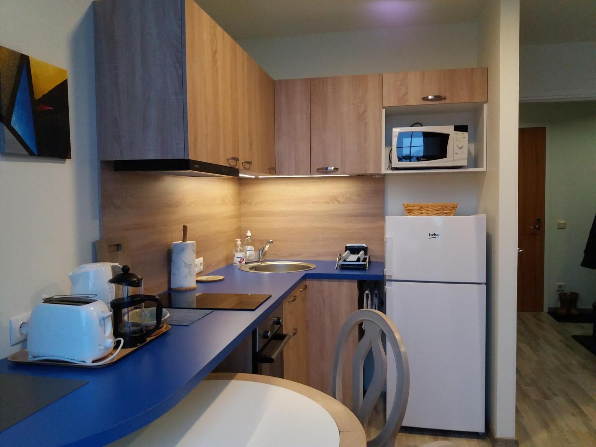 City Beach Apartment Talin Exterior foto